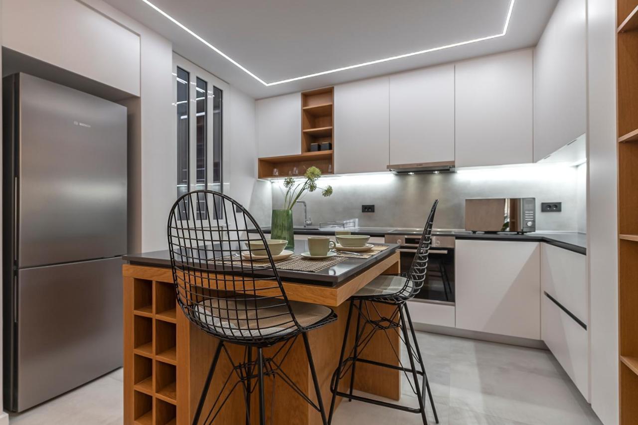 Phaedrus Living Luxury Penthouse Ploutarchou Leilighet Athen Eksteriør bilde